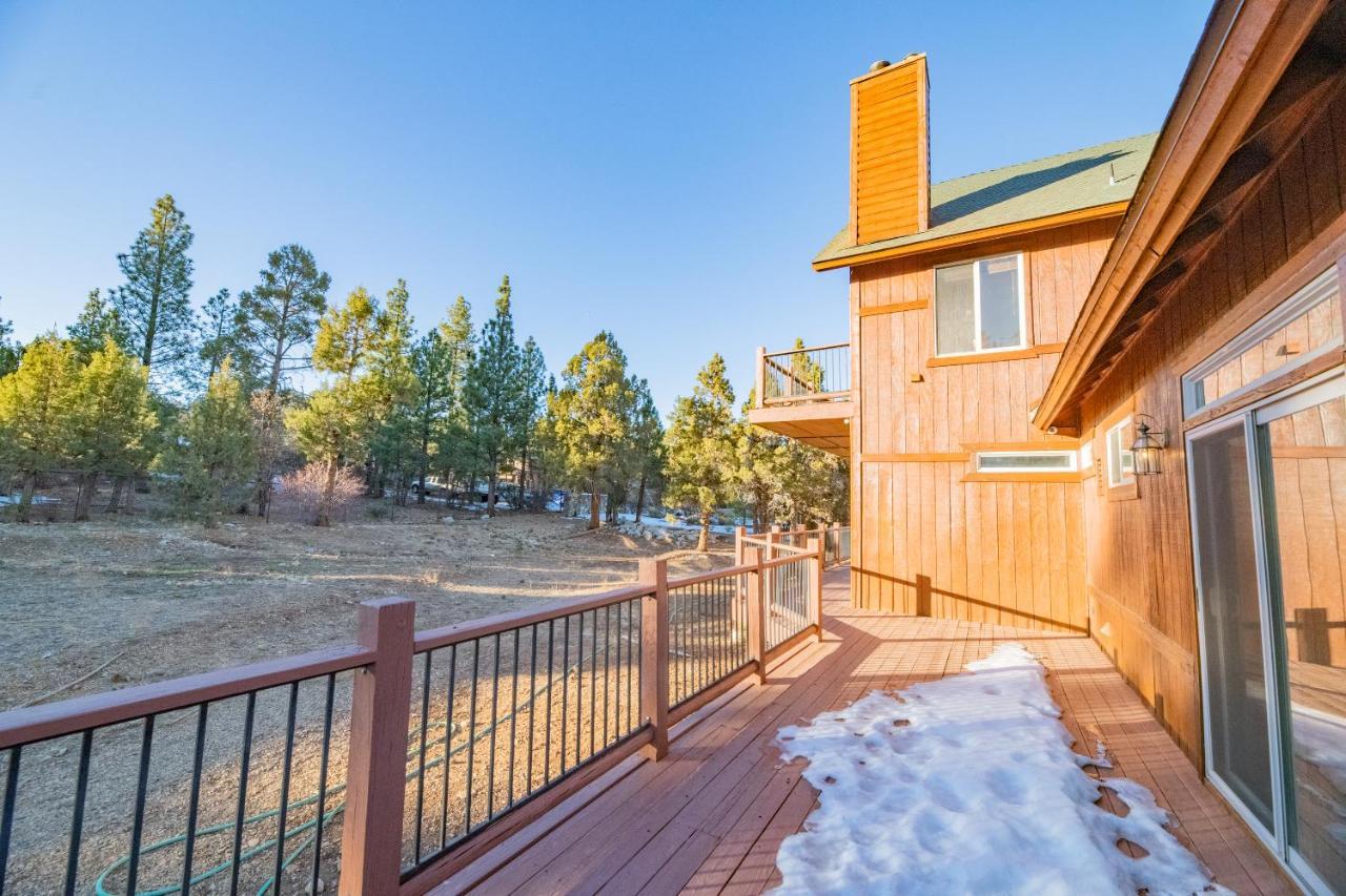 Meadowbrook Estates Ranch - Great Location, Great Lodge, Great Experience! Hot Tub And More! Big Bear City Kültér fotó